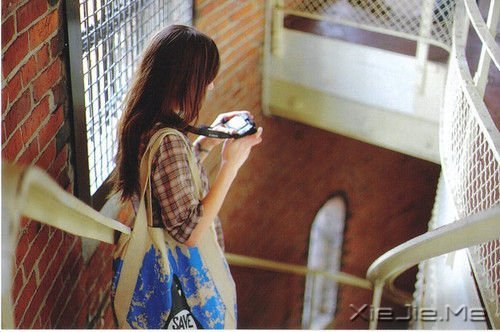 我在试着遗忘,我在试着坚强 (2)